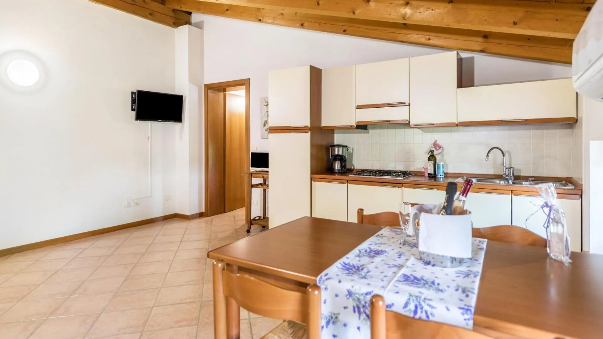 Agriturismo Colombare Teboi Bilo Apartment Pastrengo  Lazise